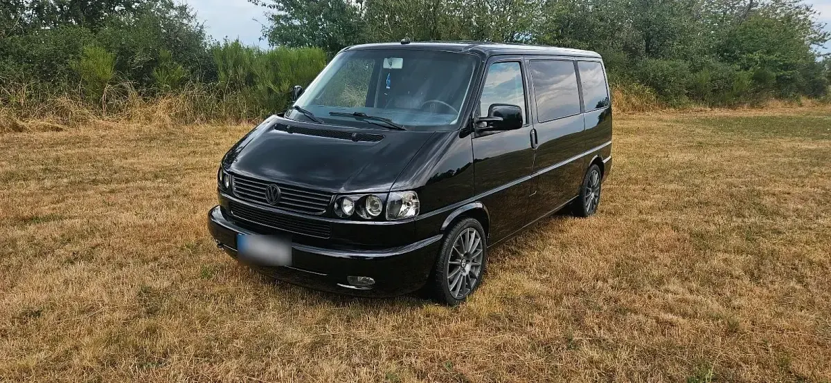 Gebraucht VW T4 Business 151 PS (111 kW) 2000 Schwarz Van