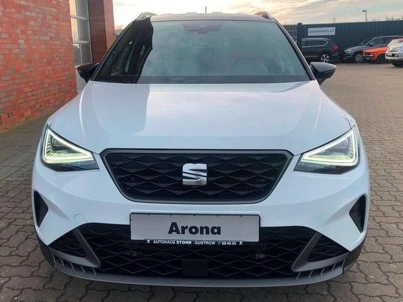 Gebraucht Seat Arona FR 116 PS (85 kW) 2024 "nevada" weiss SUV