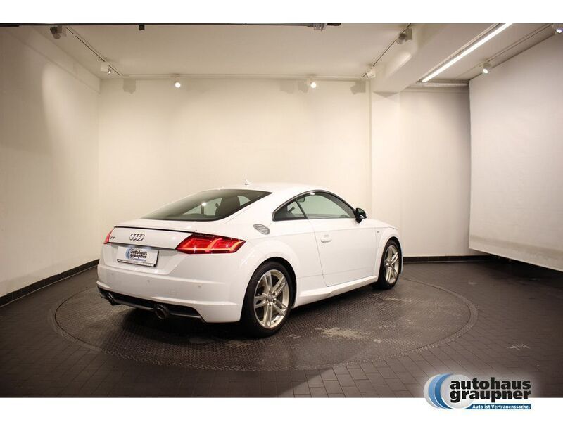 Gebraucht Audi TT Sport 230 PS (169 kW) 2014 Weiss / gletscherweiss (metallic) Coupé
