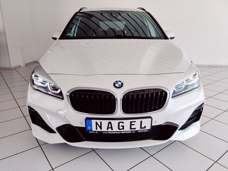 Gebraucht BMW 218 Gran Tourer M Sport 140 PS (102 kW) 2021 Weiß Van / Kleinbus