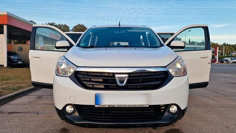 Gebraucht Dacia Lodgy 83 PS (61 kW) 2014 Weiß Van / Kleinbus
