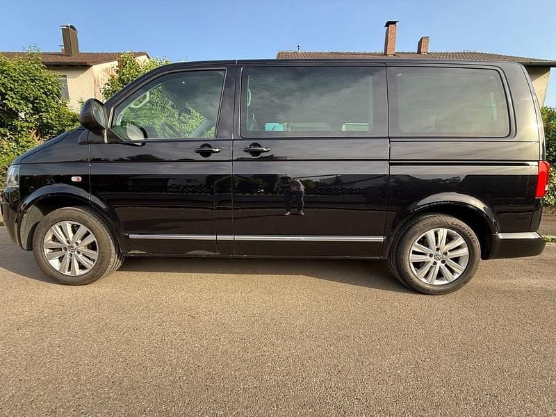 Usata VW T5 Highline 179 CV (131 kW) 2015 Nero Furgone