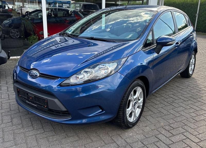 Blau Gebraucht 2009 Ford Fiesta Trend Kleinwagen | 3.700 € (Fairer Preis) - Bild 1/4