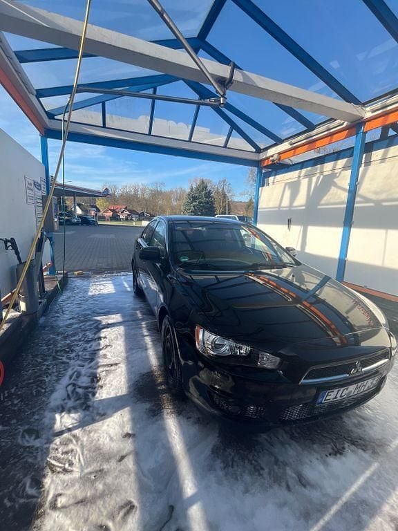 Gebraucht Mitsubishi Lancer Intense 150 PS (110 kW) 2012 Schwarz Limousine