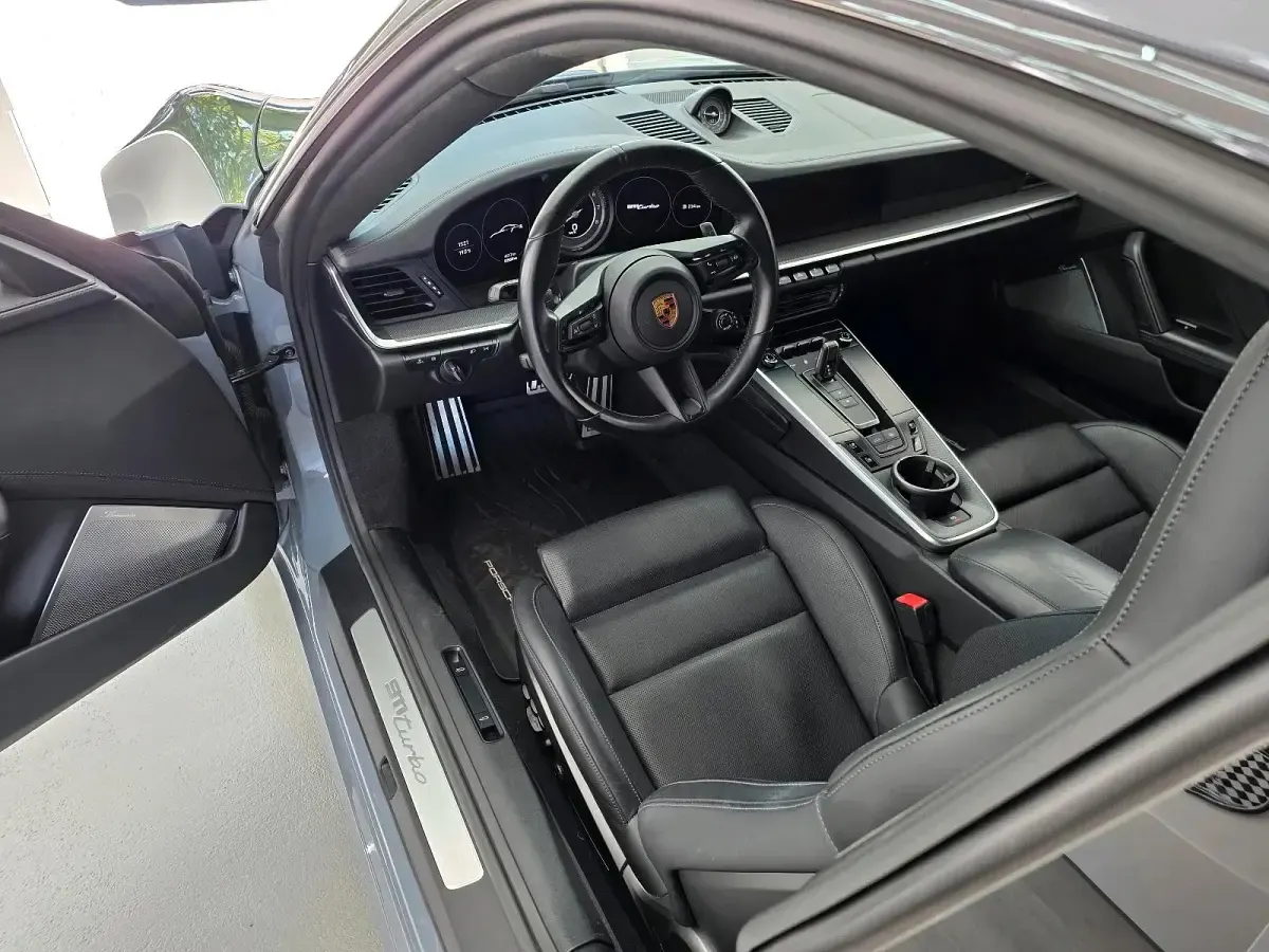 Gebraucht Porsche 992 581 PS (427 kW) 2022 Grau Coupé