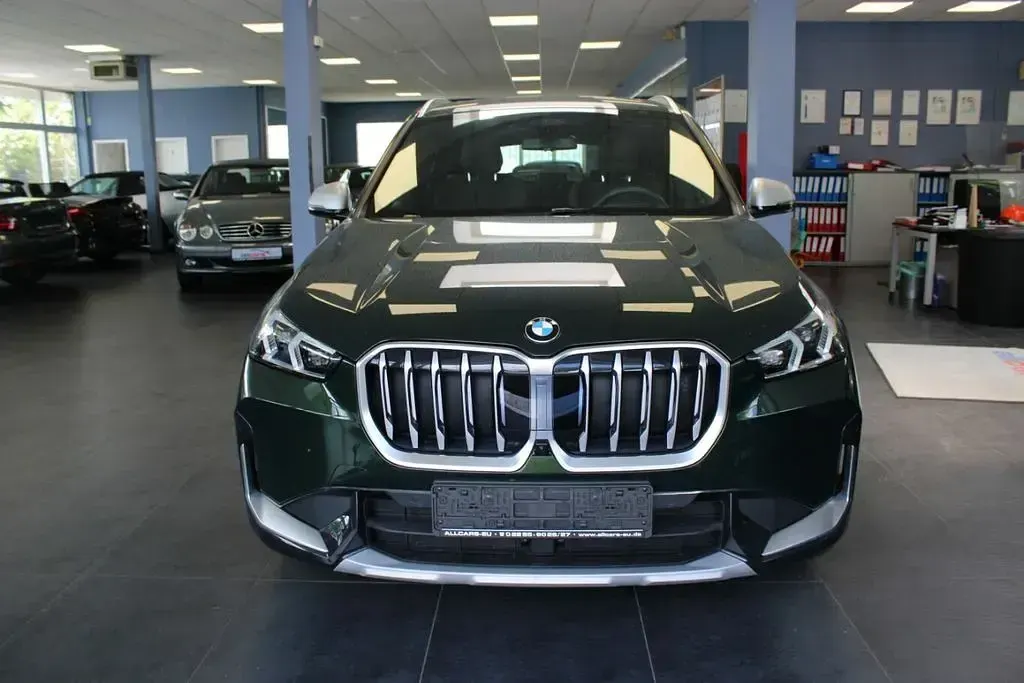 Second-hand BMW X1 xLine 2023 Verde SUV