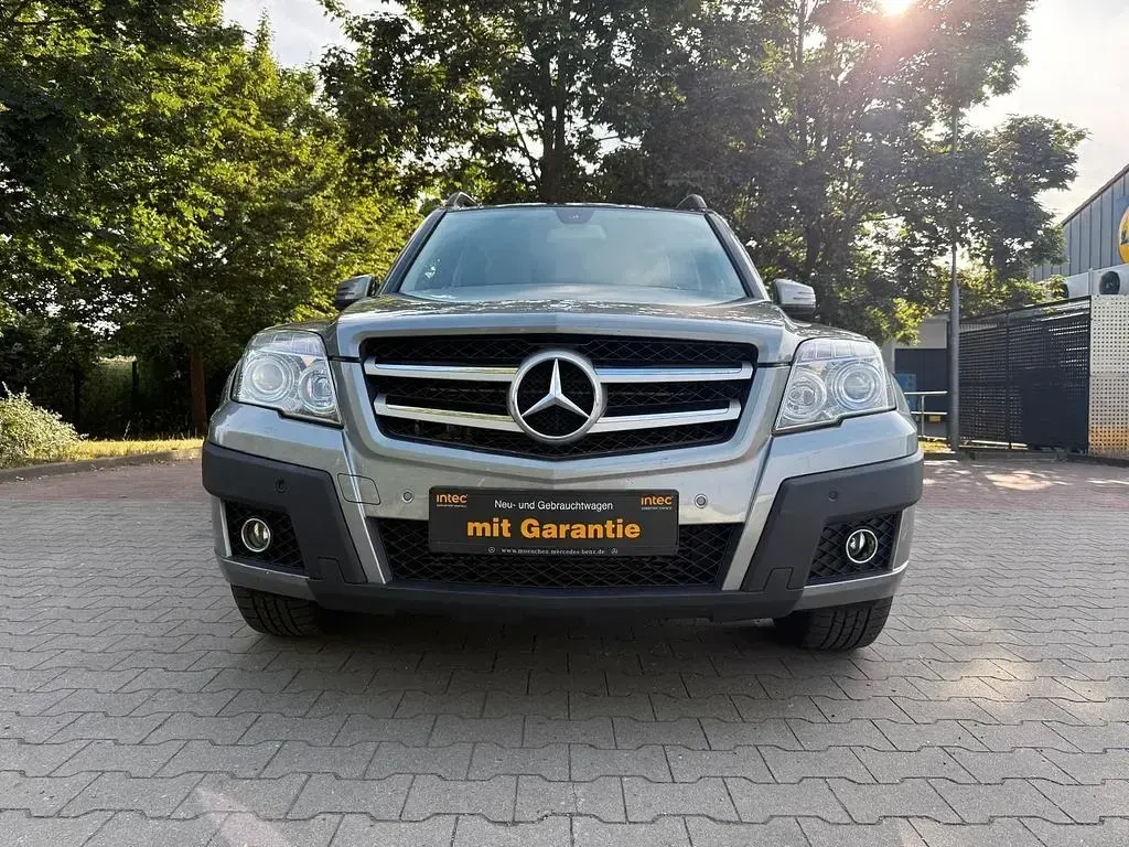 Gebraucht Mercedes GLK250 204 PS (150 kW) 2011 Silber SUV