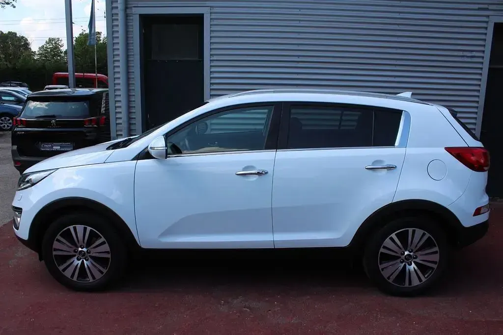 Gebraucht Kia Sportage Spirit 166 PS (122 kW) 2015 Weiß SUV