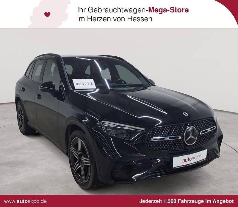 Schwarz Gebraucht 2023 Mercedes GLC300 Advanced SUV | 44.989 € (Superpreis) - Bild 1/4