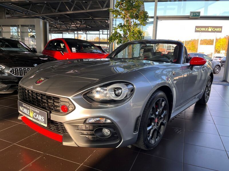 Gebraucht Abarth 124 Spider 170 PS (125 kW) 2018 Silber (colore esterno (aluminum metalli (metallic) Cabrio