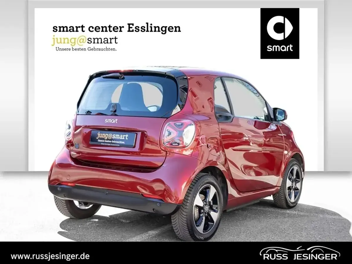 Gebraucht Smart ForTwo Coupé Passion 60 kW (82 PS) 2024 Bodypanels in carmine red (met Kleinwagen