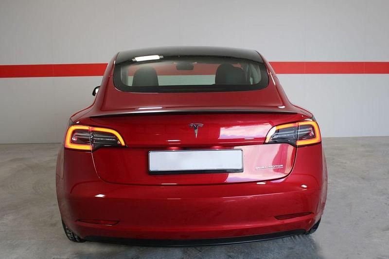 Gebraucht Tesla Model 3 Performance 392 kW (534 PS) 2022 Rot (rotmetallic) Limousine