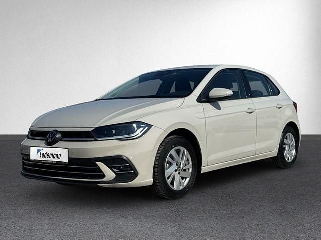Gebraucht VW Polo Style 95 PS (69 kW) 2023 Ascotgrau Kleinwagen