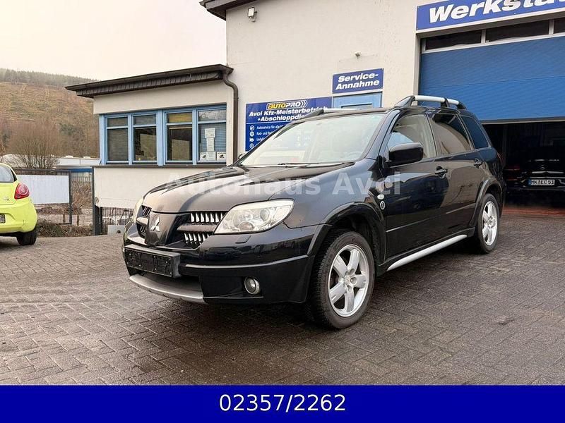 Gebraucht Mitsubishi Outlander Intense 160 PS (117 kW) 2006 Schwarz SUV
