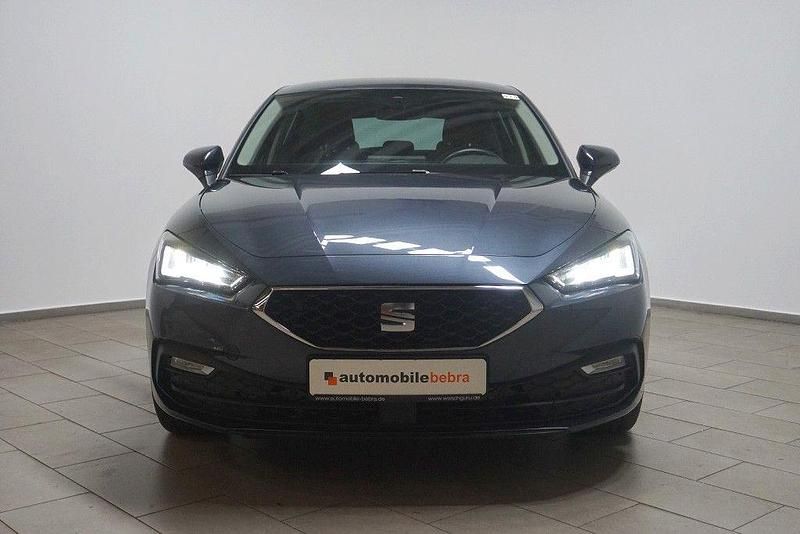 Gebraucht Seat Leon Style 116 PS (85 kW) 2025 Grau Limousine