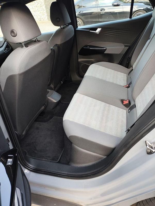 Gebraucht VW ID.3 Pro 106 kW (145 PS) 2022 Grau Kleinwagen