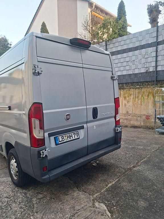 Gebraucht Fiat Ducato 148 PS (108 kW) 2015 Grau Van