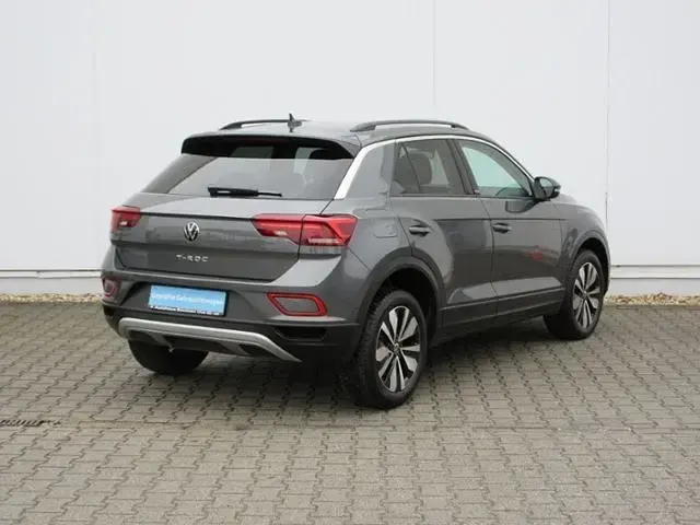 Gebraucht VW T-Roc Move 150 PS (110 kW) 2024 Grau SUV