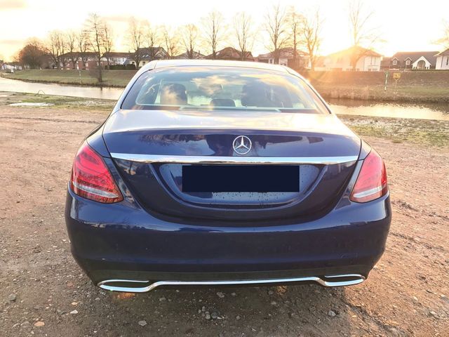 Gebraucht Mercedes C220 231 PS (169 kW) 2014 Blau metallic Limousine