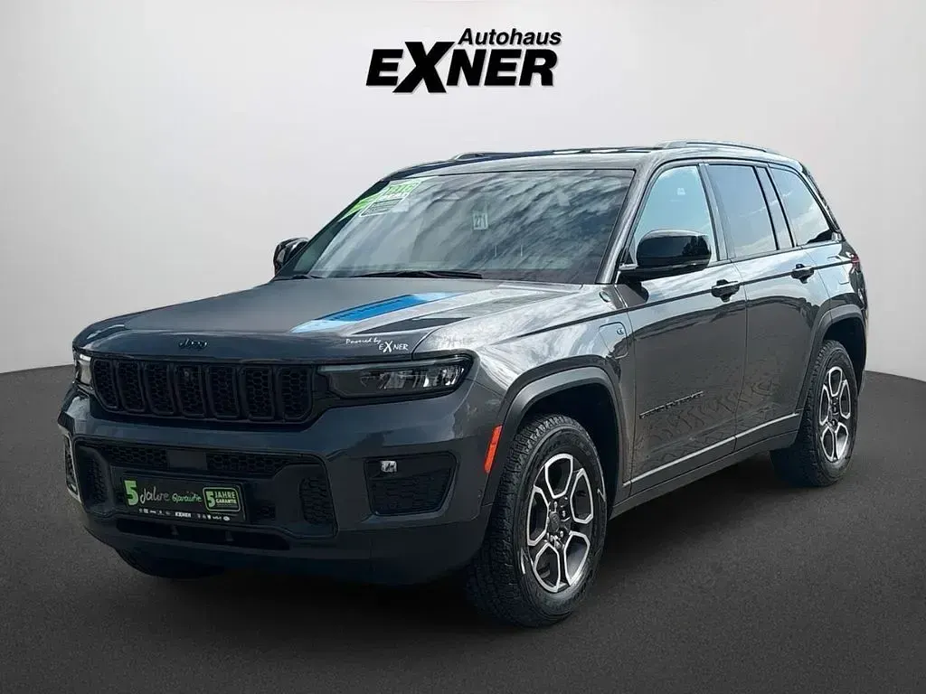 Gebraucht Jeep Grand Cherokee Trailhawk 381 PS (280 kW) 2023 Grau SUV