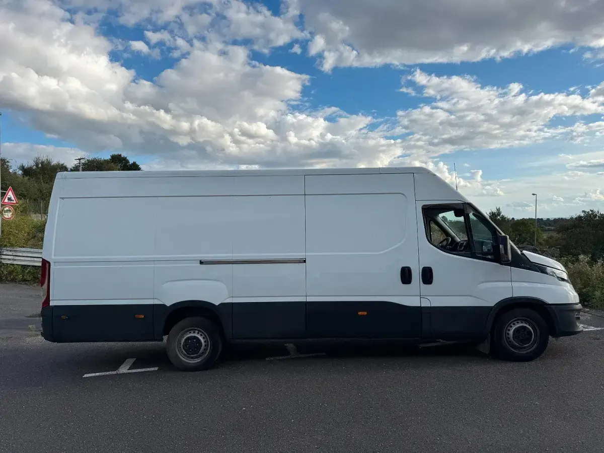 Occasion Iveco Daily 156 ch (114 kW) 2022 Blanc