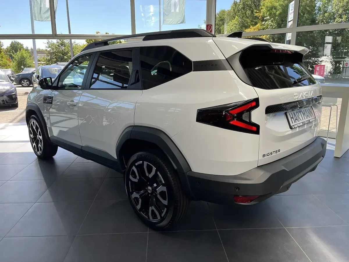 Neu Dacia Bigster Journey 140 PS (102 kW) 2025 Arktisweiß (weiß) SUV