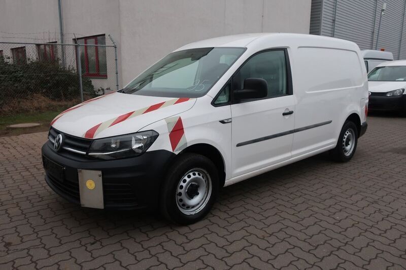 Weiß Gebraucht 2017 VW Caddy Maxi Van / Kleinbus | 7.900 € (Fairer Preis) - Bild 1/4