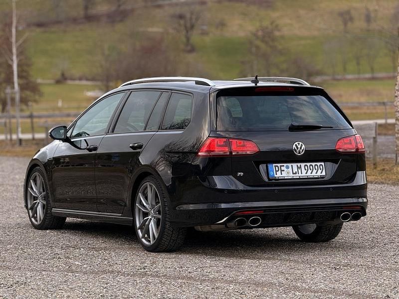 Gebraucht VW Golf VII R 300 PS (220 kW) 2015 Schwarz Kombi
