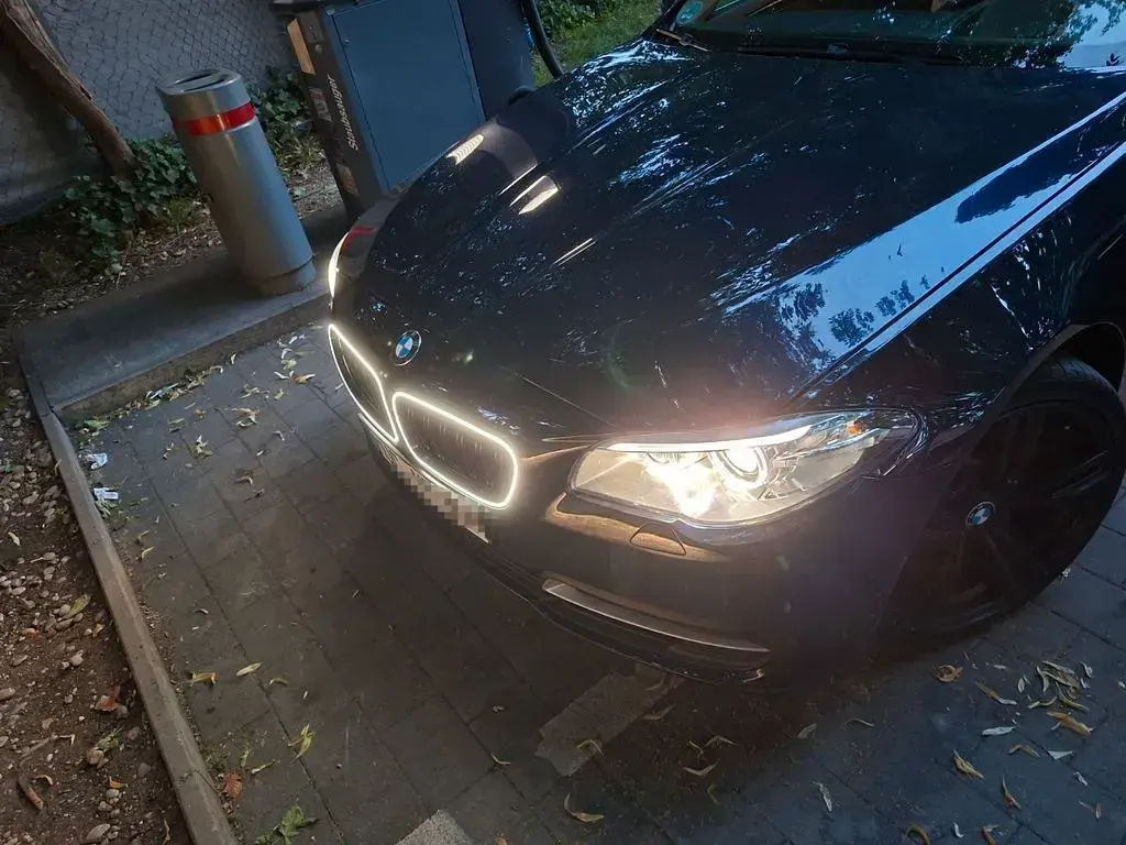 Gebraucht BMW 530 Performance 258 PS (189 kW) 2015 Blau Limousine