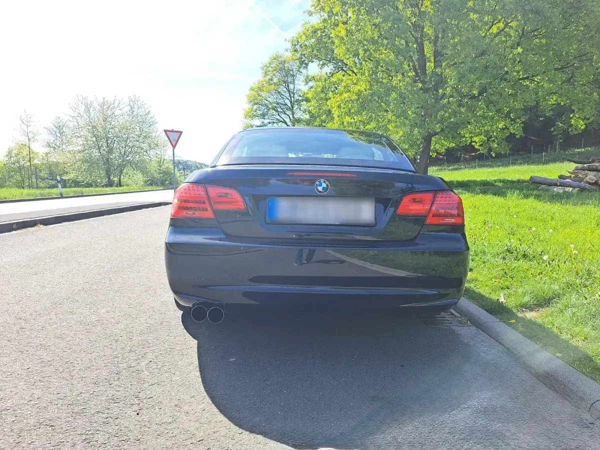 Używany BMW 325 Cabriolet Performance 218 KM (160 kW) 2011 Czarny Kabriolet