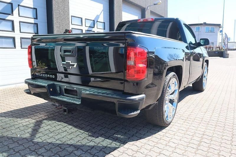 Gebraucht Chevrolet Silverado 286 PS (210 kW) 2015 Schwarz SUV