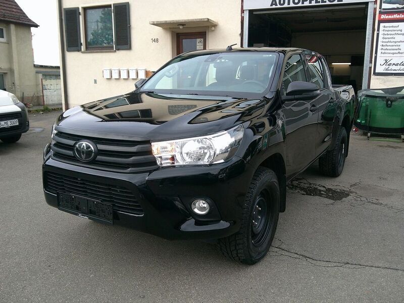 Schwarz Gebraucht 2019 Toyota HiLux Abholung | 28.640 € (Guter Preis) - Bild 1/4