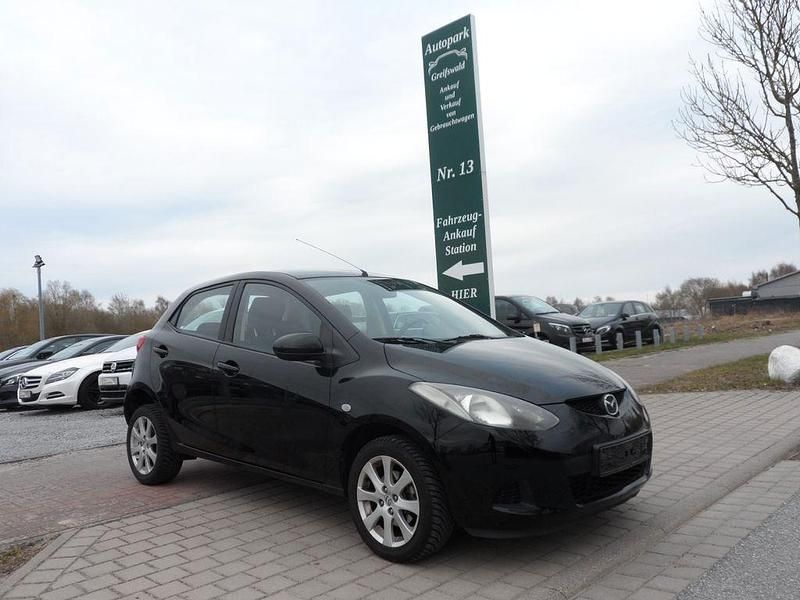 Second-hand Mazda 2 Independence 75 CP (55 kW) 2009 Negru Hatchback