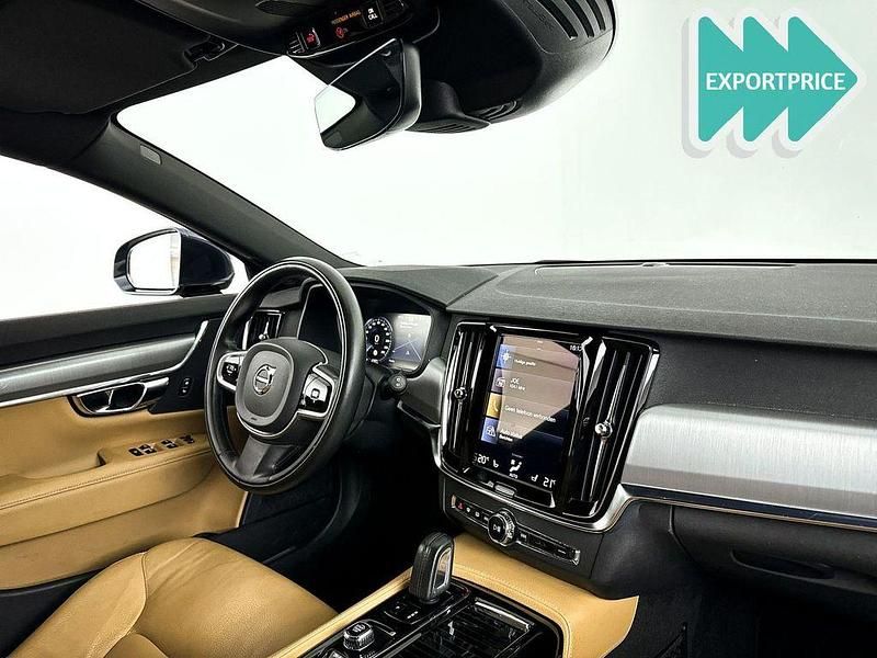 Gebraucht Volvo V90 Momentum 390 PS (286 kW) 2019 Blau Kombi