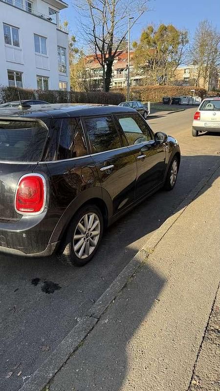 Gebraucht Mini Cooper 136 PS (100 kW) 2017 Schwarz Kleinwagen