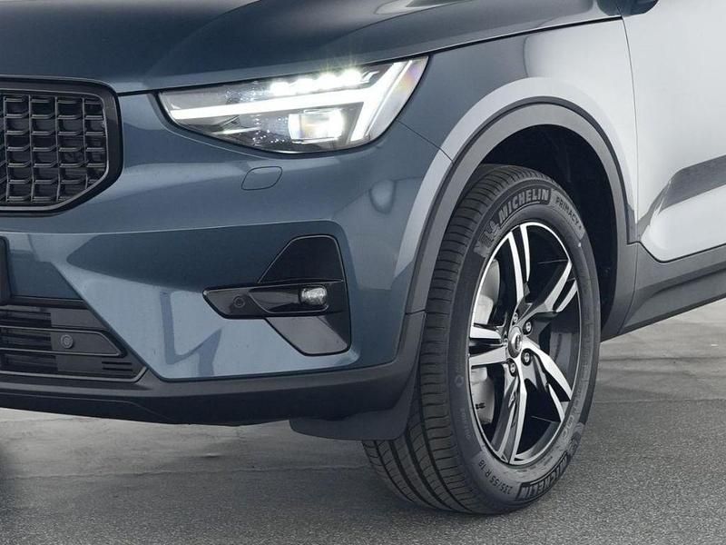 Gebraucht Volvo XC40 Plus 163 PS (119 kW) 2025 Blau SUV