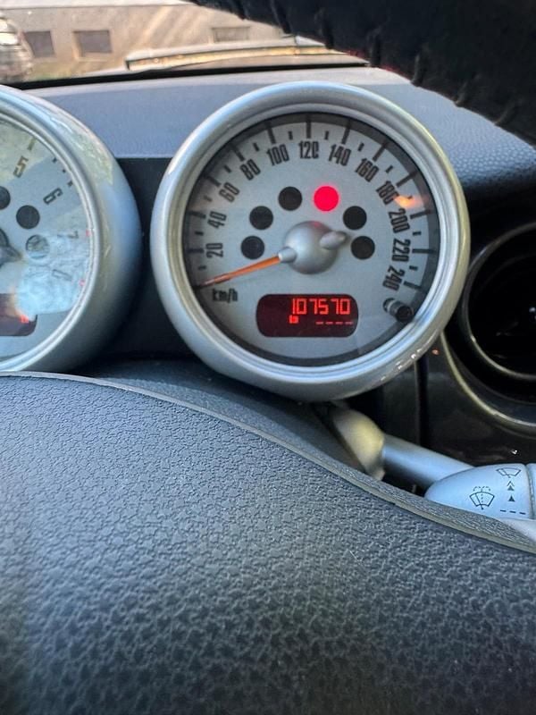 Used Mini Cooper 90 HP (66 kW) 2004 Blue Hatchback