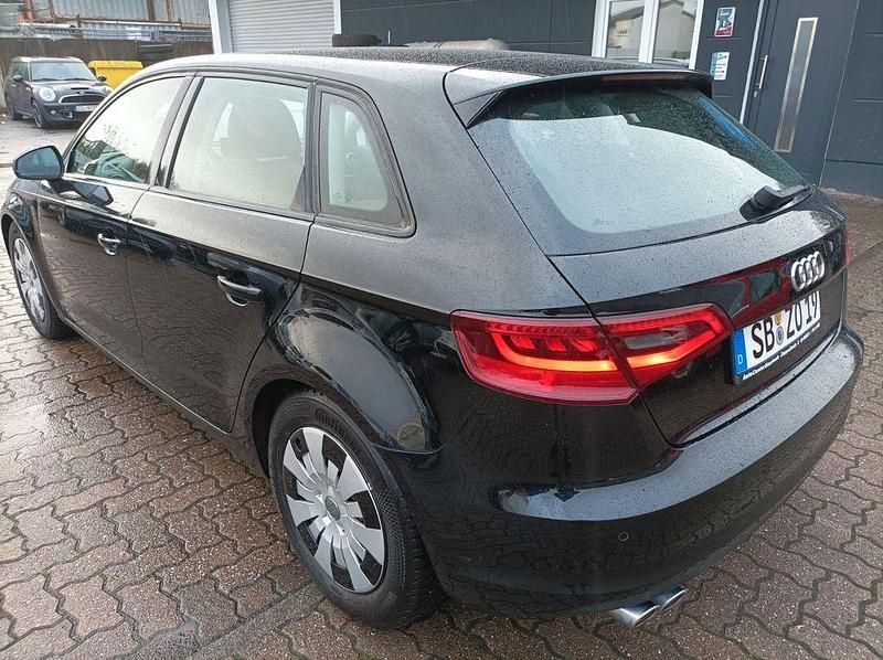 Gebraucht Audi A3 Ambition 150 PS (110 kW) 2014 Schwarz Limousine