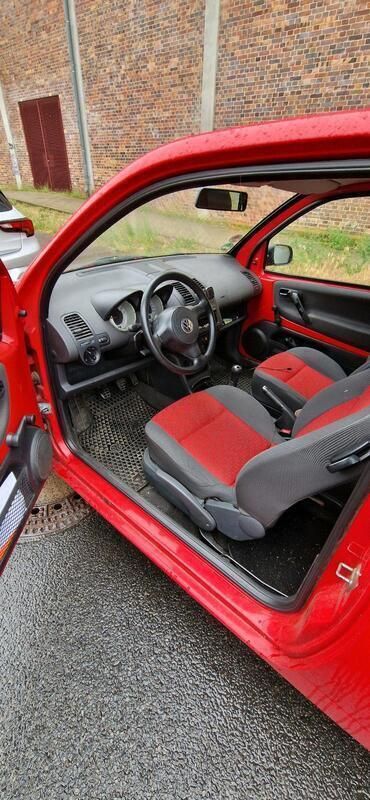 Rot Gebraucht 1998 VW Lupo Kleinwagen | 700 € (Fairer Preis) - Bild 1/4