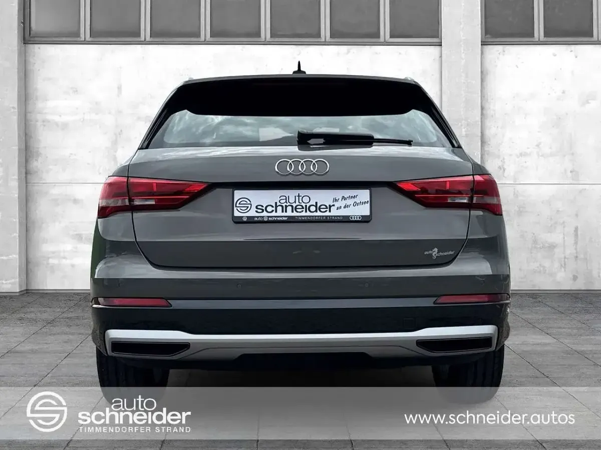 Gebraucht Audi Q3 Advanced 150 PS (110 kW) 2022 Grau SUV