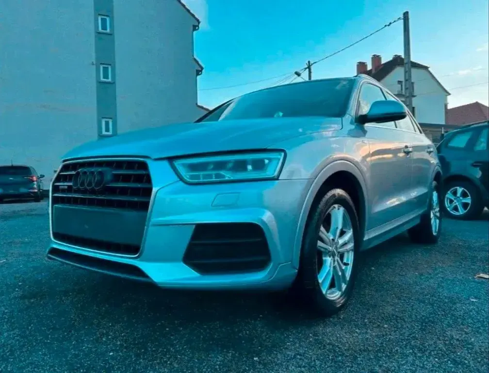 Gebraucht Audi Q3 S-Line 184 PS (135 kW) 2015 Silber SUV