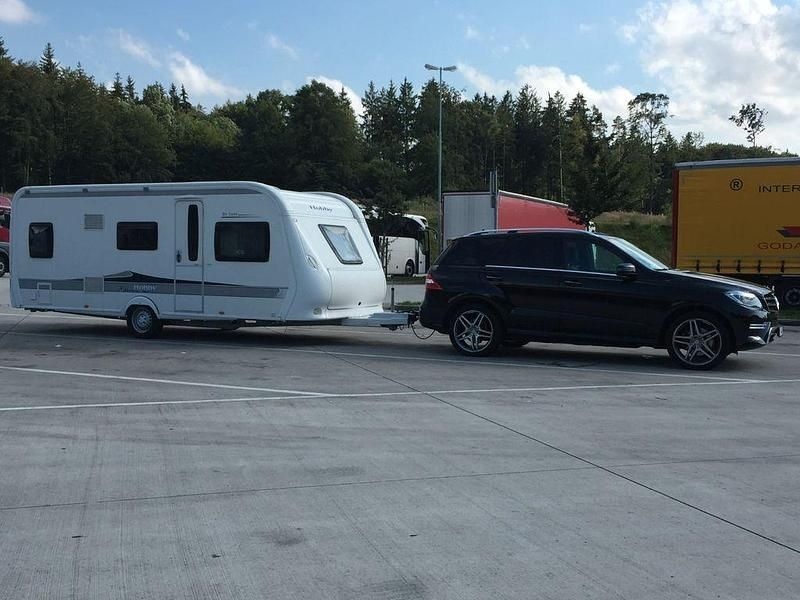 Gebraucht Mercedes ML350 258 PS (189 kW) 2014 Schwarz SUV