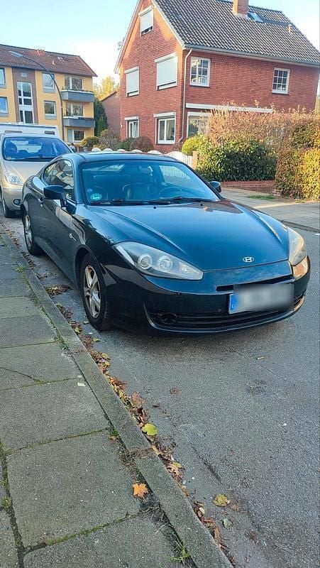 Schwarz Gebraucht 2008 Hyundai Coupé Coupé | 2.500 € (Fairer Preis) - Bild 1/4