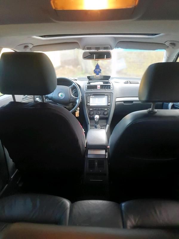 Gebraucht Skoda Octavia 180 PS (132 kW) 2007 Grün Kombi