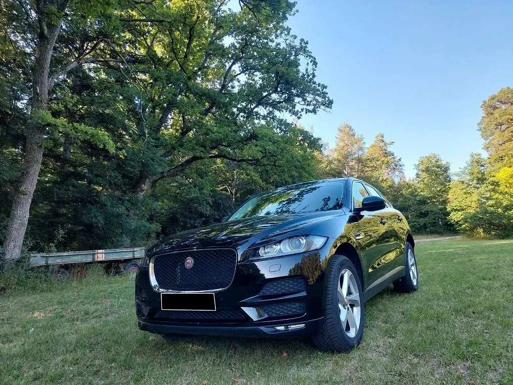 Gebraucht Jaguar F-Pace Prestige 179 PS (131 kW) 2019 Schwarz SUV