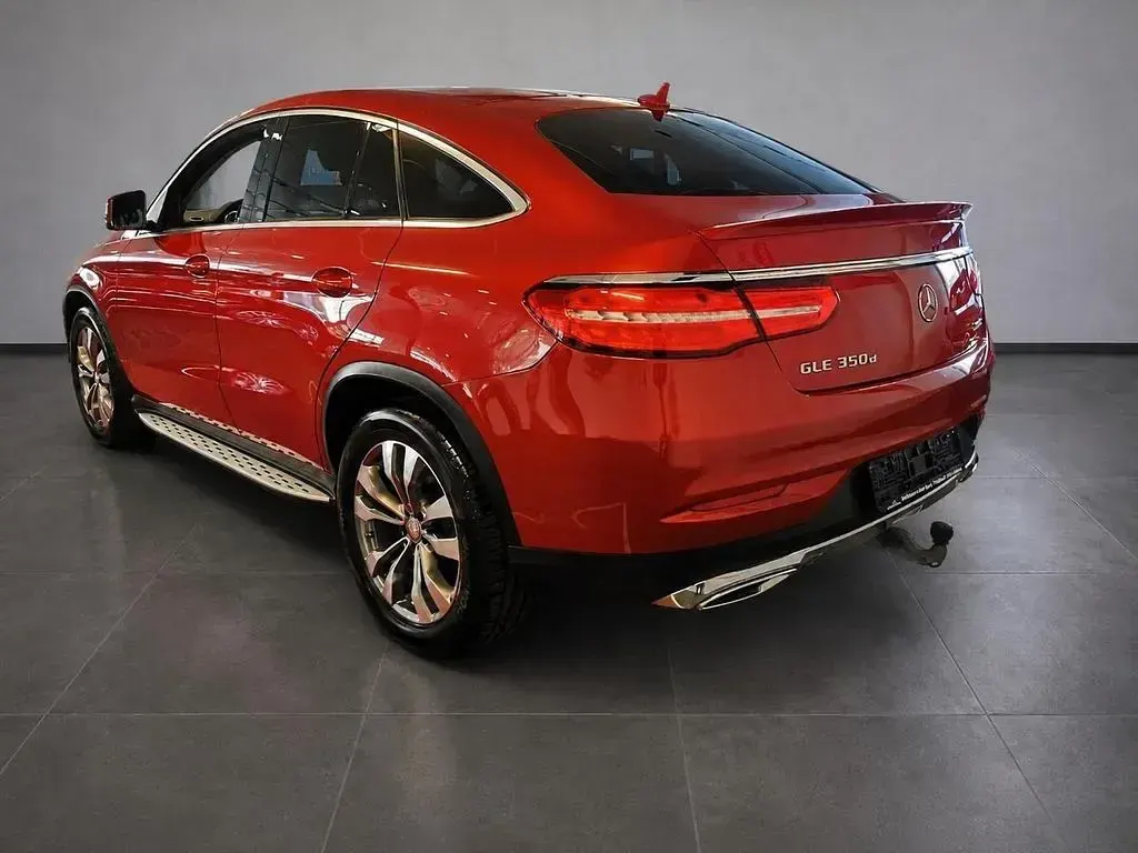 Gebraucht Mercedes GLE350 258 PS (189 kW) 2015 Rot SUV