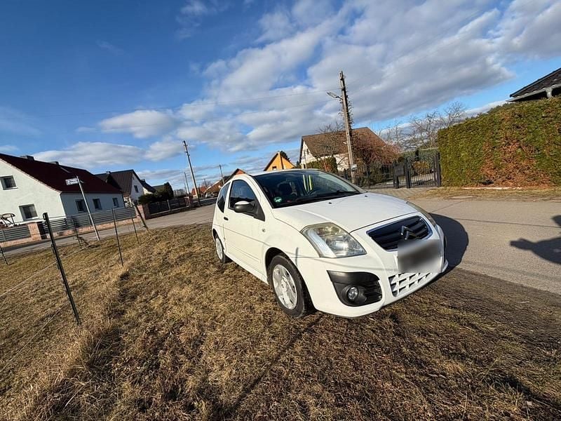 Gebraucht Citroën C2 VTR Sport 73 PS (53 kW) 2008 Weiß Kleinwagen