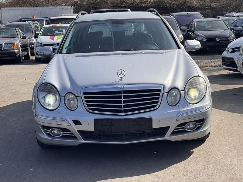 Second-hand Mercedes E280 190 CP (139 kW) 2007 Argintiu Break