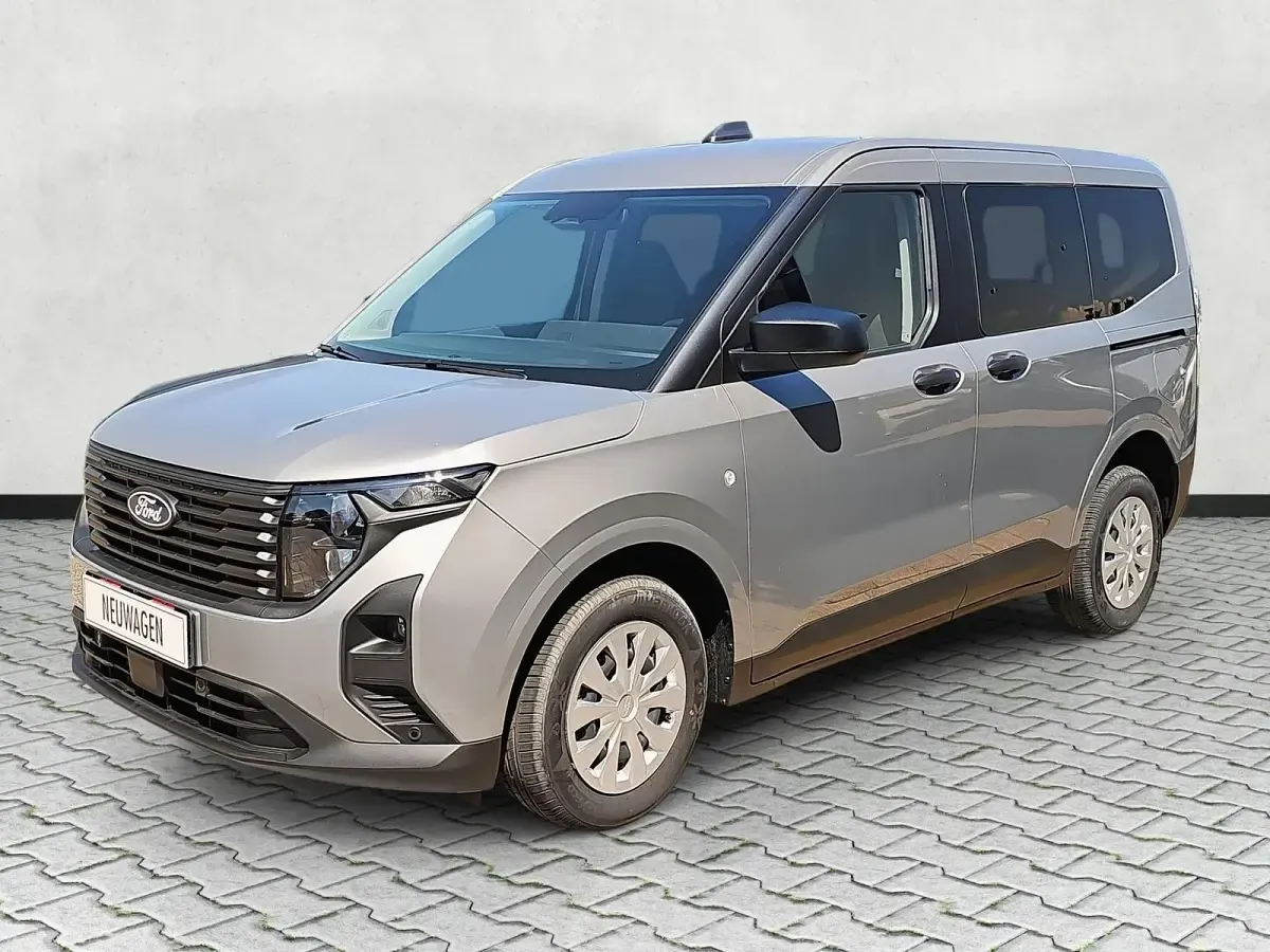 Neu Ford Tourneo Courier Trend 125 PS (91 kW) 2026 Solar silver Van / Kleinbus