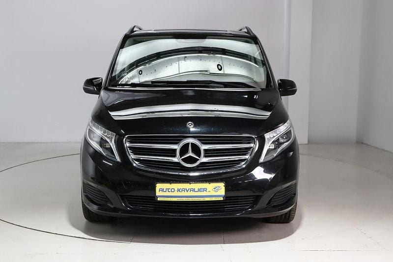 Gebraucht Mercedes V250 190 PS (139 kW) 2018 Schwarz Van / Kleinbus
